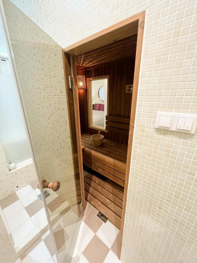 Sauna Studio At Synagogue 부다페스트 외부 사진